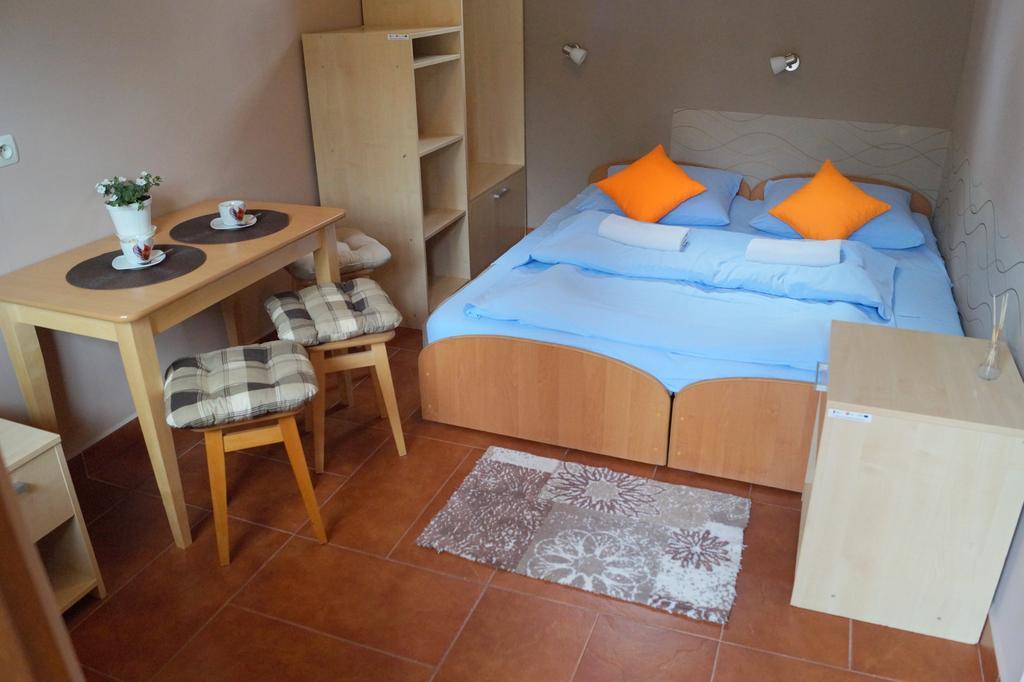 Osrodek Wypoczynkowy Forest Lublin Quarto foto